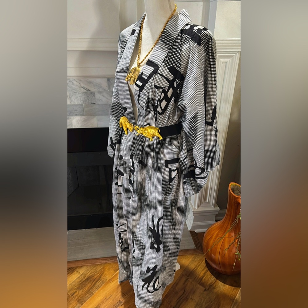 Black and White Patterned Kimono